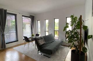Wohnung mieten in 12209 Lichterfelde, Möblierte 1,5 Zimmer Wohnung inkl. Strom, W-LAN, Garten Befristet