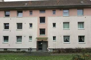 Wohnung mieten in Bornhövedstr. 23, 23554 St. Lorenz Nord, Stop! Weitläufige 4-Zimmer-Wohnung