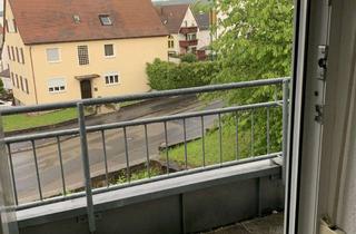 Wohnung mieten in Buchener Str., 97980 Bad Mergentheim, 2 Zi. Wohnung im gelben Haus mit Loggia