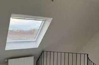 Wohnung mieten in Spinnerstr. 35, 38114 Braunschweig, für Studierende: 1,5 Zimmer Maisonette-Wohnung zu vermieten