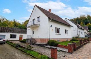 Einfamilienhaus kaufen in 66894 Bechhofen, Freistehendes Einfamilienhaus mit Garage und großem Garten in ruhiger Wohnlage