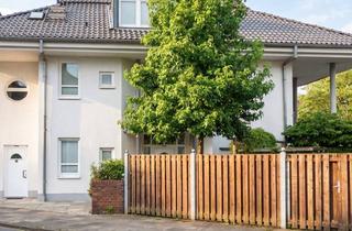 Einfamilienhaus kaufen in 50739 Longerich, Haus mit Einlieger - Wohnung in Longerich - Einfamilienhaus mit eigener Sauna, Zengarten und Balkon