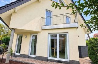 Einfamilienhaus kaufen in 33818 Leopoldshöhe, Wohnen und Entspannen – Einfamilienhaus mit Pool und Sauna in Leopoldshöhe-Bexterhagen