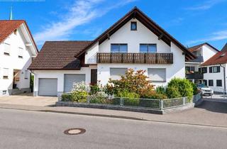 Haus kaufen in 77871 Renchen, Zweifamilienhaus mit Doppelgarage und Garten in guter Lage von Renchen-Ulm