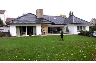 Haus mieten in 32549 Bad Oeynhausen, Freistehende Villa mit großem Garten & hervorragender Verkehrsanbindung (von privat ohne Provision)