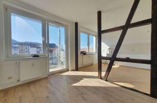Wohnung mieten in Wartburgallee a.A., 99817 Eisenach, Einbauküche zur Ablöse - Geräumige und gut geschnittene 4-Zimmerwohnung mit Balkon und Gäste-WC!