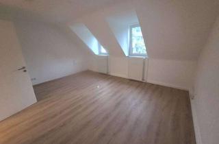 Wohnung mieten in Küpperstraße, 52066 Aachen, Helle 2-Zimmer- Dachgeschosswohnung in Aachen ab sofort zu vermieten