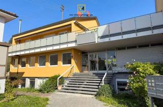 Praxen kaufen in 73207 Plochingen, Unten 154 m² Praxis oder Kanzlei, oben Penthouse mit Dachterrasse