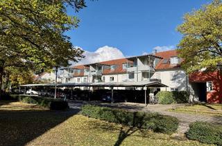 Wohnung kaufen in 89231 Neu-Ulm, Gemütliche 2-Zimmer-Dachgeschosswohnung mit Balkon und Carport in gesuchter Lage