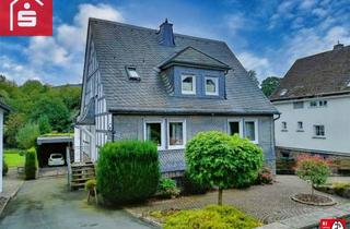 Haus kaufen in 57392 Schmallenberg, Zwei Generationen-Wohnen unter einem Dach in Schmallenberg-Gleidorf!