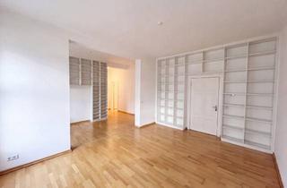 Wohnung kaufen in 10119 Berlin, Aus Zwei mach Eins. Stilvoller 115-qm-Altbau im Herzen von Berlin Mitte.
