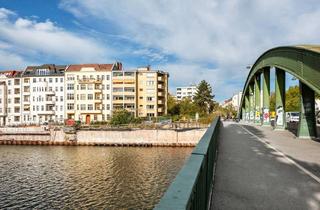 Wohnung kaufen in Bonhoefferufer, 10589 Berlin, Wohnen am Wasser – mit Spreeblick und Schlosspark vor der Tür
