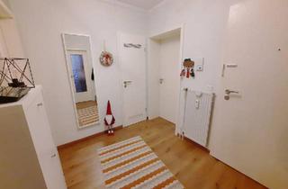 Wohnung kaufen in 66346 Püttlingen, Püttlingen - Gemütliche 3-Zimmer-Eigentumswohnung im Herzen von Püttlingen