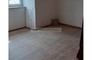 Wohnung mieten in 95632 Wunsiedel, WUnsiedel - Dachgeschosswohnung in WUnsiedel zu vermieten.