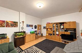 Wohnung kaufen in 90489 Veilhof, Aus zwei wird eins: 5-Zimmer-Erdgeschosswohnung mit ca. 125 m² im Nürnberger Baudenkmal