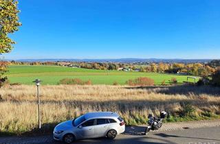 Wohnung kaufen in 95689 Fuchsmühl, Großzügige 4 Zimmer-Wohnung mit Fernblick, Balkon und Garage