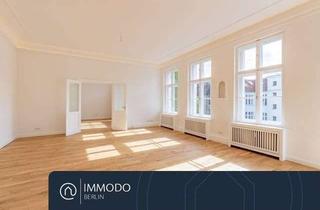Wohnung kaufen in 10719 Wilmersdorf, ⭐️ Luxuriöse Altbau-Perle am Ku'damm - Lichdurchflutete 3 Zi Whg mit Lift, Süd-Blk & Warendorf Küche
