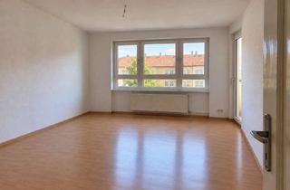 Wohnung kaufen in 13189 Pankow, Vermietete 3 Zi. Wohnung mit Balkon und idyllischem Blick zum Gemeinschaftsgarten in Pankow