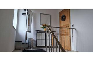 Wohnung mieten in Doehmstraße, 54570 Betteldorf, Dachgeschoss-Wohnung in Betteldorf: Drei Zimmer mit viel Potenzial