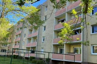 Wohnung mieten in Kopenhagener Straße, 14772 Hohenstücken, 3-Zimmer-Wohnung mit Balkon und Badewanne