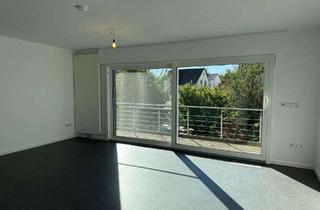Wohnung mieten in 59174 Kamen, Modernisierte 94 m² Wohnung mit Kamin, Klimaanlage und Balkon im gepflegten Dreifamilienhaus