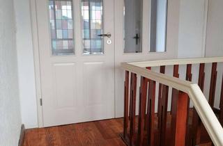 Wohnung mieten in Hindenburgstr. 64, 66787 Wadgassen, Helle Dachwohnung mit wenig Schrägen