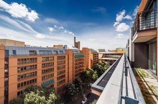 Wohnung mieten in Voxstraße, 10785 Tiergarten, Traumhafter Weitblick über den Dächern Berlins – Dachgeschoss-Maisonette mit zwei Panorama-Balkonen!
