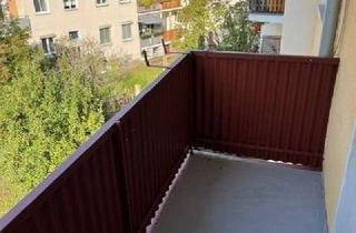 Wohnung mieten in 90402 Nürnberg, Altstadtfans aufgepasst! Herrliche 3 Zimmer Wohnung mit Balkon in einmaliger Gartenlage