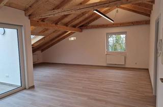 Wohnung mieten in Kaiser-Wilhelm-Ring 18, 92224 Amberg, Helle Dachgeschoss Wohnung mit großer Terrasse zum Erstbezug