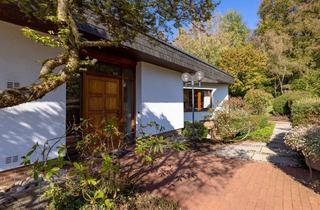 Villa kaufen in 35440 Linden, Repräsentative Villa mit Pool in bester Lage