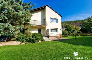 Einfamilienhaus kaufen in 63911 Klingenberg, BERK Immobilien – Ein Haus zum Verlieben: Einfamilienhaus mit Charme und viel Platz in Klingenberg/R