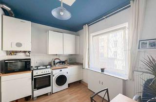 Wohnung kaufen in 81369 Sendling-Westpark, München-Sendling: Charmantes Altbaujuwel mit zwei Stellplätzen