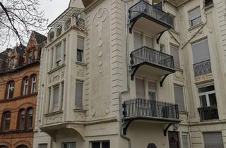 Wohnung kaufen in Hellmundstrasse 58, 65183 Wiesbaden, Großzügige 5-Zimmer-Altbauwohnung in Wiesbaden-Mitte mit Ausbaureserve im Westend, von privat