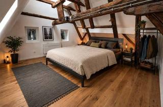 Wohnung mieten in 71229 Leonberg, WG-GEEIGNET! sanierte Maisonette-Wohnung mit 3 Zimmern
