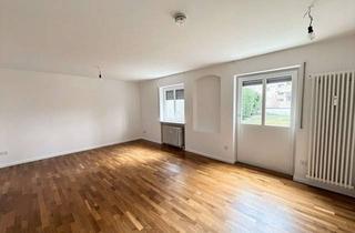 Wohnung mieten in 86152 Innenstadt, Stilvoll renovierte 2-Zimmer-Wohnung am Augsburger Hofgarten mit Terrasse