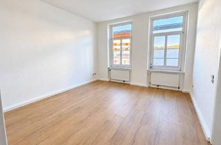 Wohnung mieten in Leimbacher Straße 56, 42281 Barmen, Charmante 3-Zimmer-Altbauwohnung direkt am Petrus-Krankenhaus