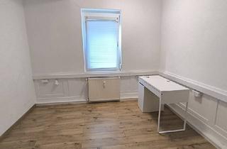 Wohnung mieten in 70178 Stuttgart, Stuttgart - WG Zimmer in 3er-Zweck-WG frei