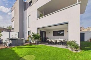 Wohnung kaufen in 86453 Dasing, Neuwertige 4-Zimmer-Gartenwohnung mit 108 m² - Wohnen mit Hausgefühl und 120 m² eigenem Garten