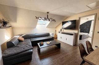 Wohnung kaufen in 73035 Göppingen, 3-Zimmer-Dachgeschosswohnung in teilw. renovierungsbedürtigem Mehfamilienhaus