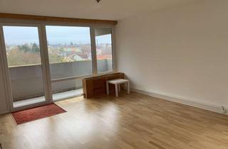 Wohnung kaufen in Am Happach 46, 97218 Gerbrunn, 3-Zimmer-Wohnung mit Westbalkon, Hallenbad & Sauna in Gerbrunn
