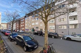 Wohnung kaufen in 52066 Aachen, Aachen - frisch renoviert - 2 Zimmer im Dachgeschoss mit Balkon am Rande des Frankenberger Viertels