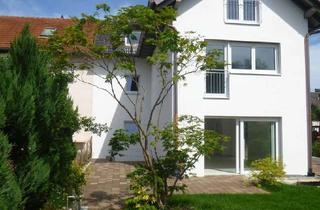 Wohnung mieten in Hötzlring 23, 81737 München, Moderne 3,5-Zimmer-Wohnung mit großer teilüberdachter Terrasse und Garten