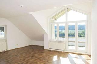 Wohnung mieten in Orchideenweg, 99326 Stadtilm, lichtdurchflutete Dachgeschosswohnung mit XXL Balkon
