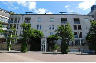 Wohnung mieten in Nove-Mesto-Platz 11, 40721 Hilden, Hübsche 3-Zi.-Whg. mit neuem Boden, neuen Bädern und sonniger Loggia in der Hildener City