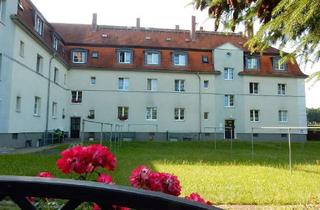 Wohnung mieten in Siemensstraße 10, 02763 Zittau, Schönes grünes Wohnumfeld und mit Gartenteil