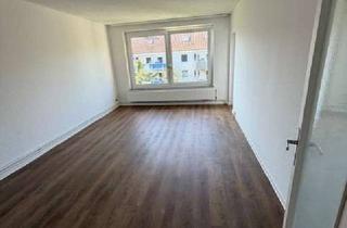 Wohnung mieten in 33604 Innenstadt, schöne 3 Zi-Wohnung mit Balkon, 2. OG, Ehlentruper Weg