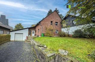 Einfamilienhaus kaufen in 52152 Simmerath, Verklinkertes Einfamilienhaus mit Garage in Simmerath-Eicherscheid