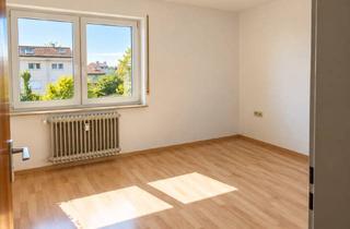 Wohnung kaufen in Grenzstraße 27, 79576 Weil am Rhein, Provisionsfrei von privat: Modernisierte 2,5-Zimmer-Wohnung mit überdachtem Balkon nahe Basel