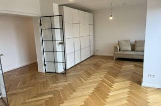 Wohnung mieten in Einsteinstrasse 123, 81675 Bogenhausen, Über den Dächern Haidhausens - Hochwertig kernsanierte 4-Zimmer-Dachgeschosswohnung mit Dachterrasse